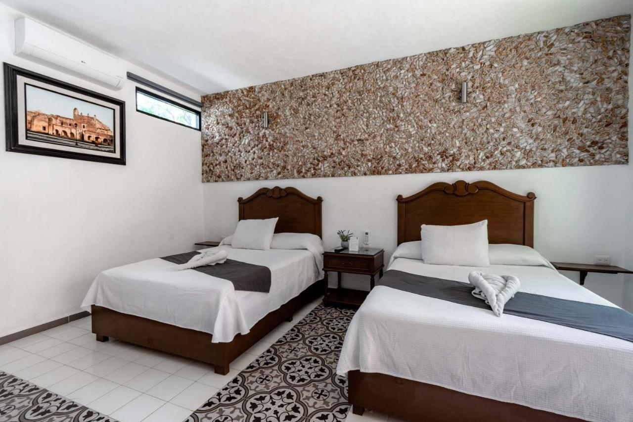 Hotel Colonial Zaci By Guruhotel バリャドリッド エクステリア 写真