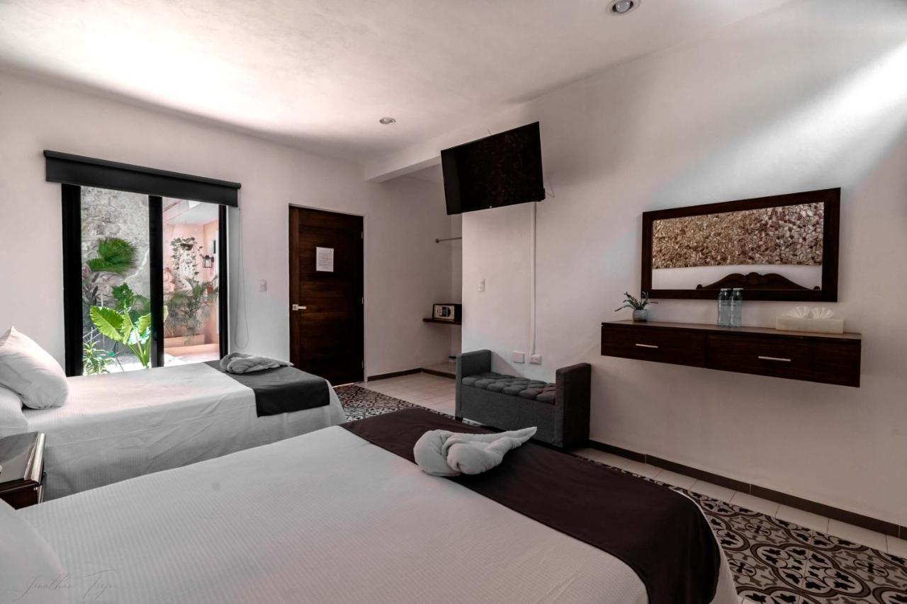 Hotel Colonial Zaci By Guruhotel バリャドリッド エクステリア 写真